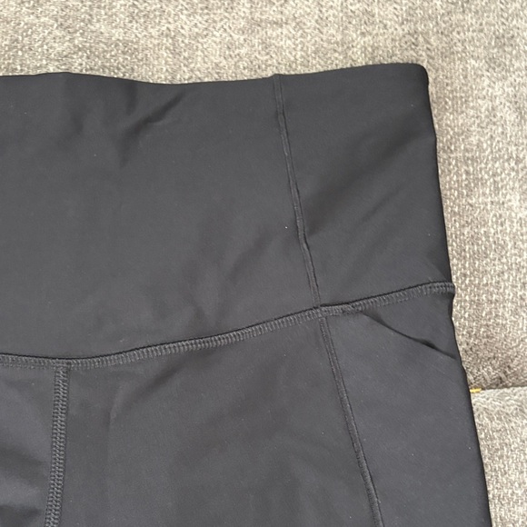 All in Motion Women's Black Bike Shorts - Picture 4 of 7